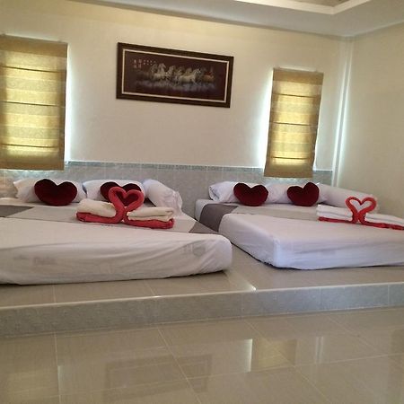 Nadee Resort Удон-Тхани Экстерьер фото